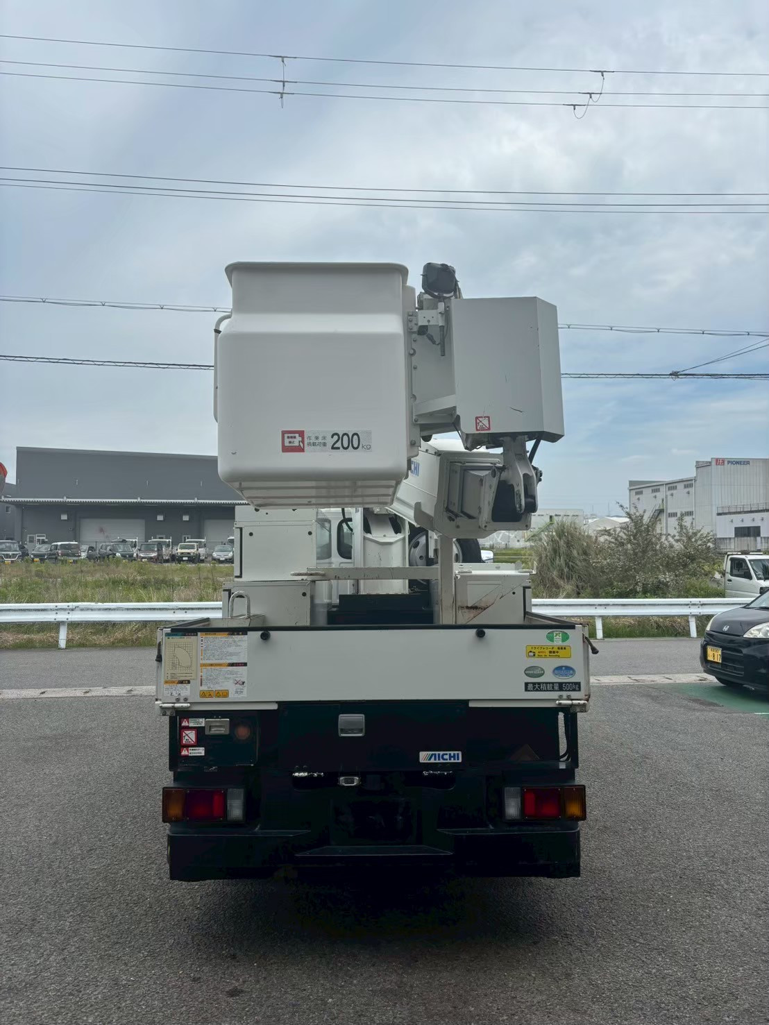 アイチコーポレーション・タダノ・新明和・極東・ユニック・ヒアブ・フジマイティー・フルハーフ・矢野特殊・前田製作所・エスマック・パブコ・東プレ|いすゞ エルフ TPG-NKR85AN(2WD)の写真7