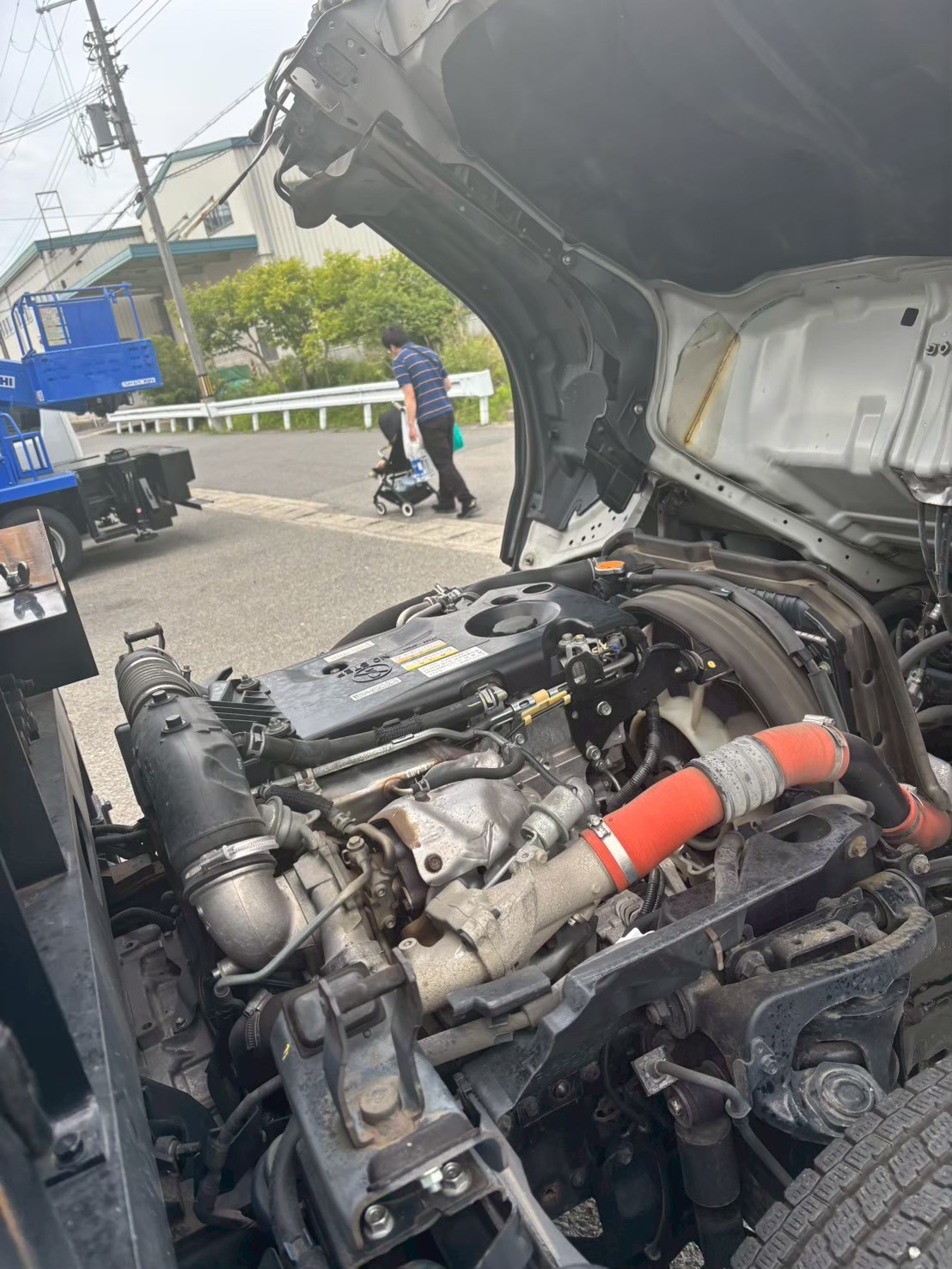 いすゞ エルフ TPG-NKR85AN(2WD)の写真23