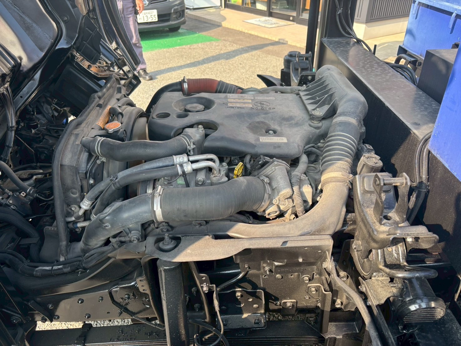 いすゞ エルフ BKG-NKR85Nの写真22