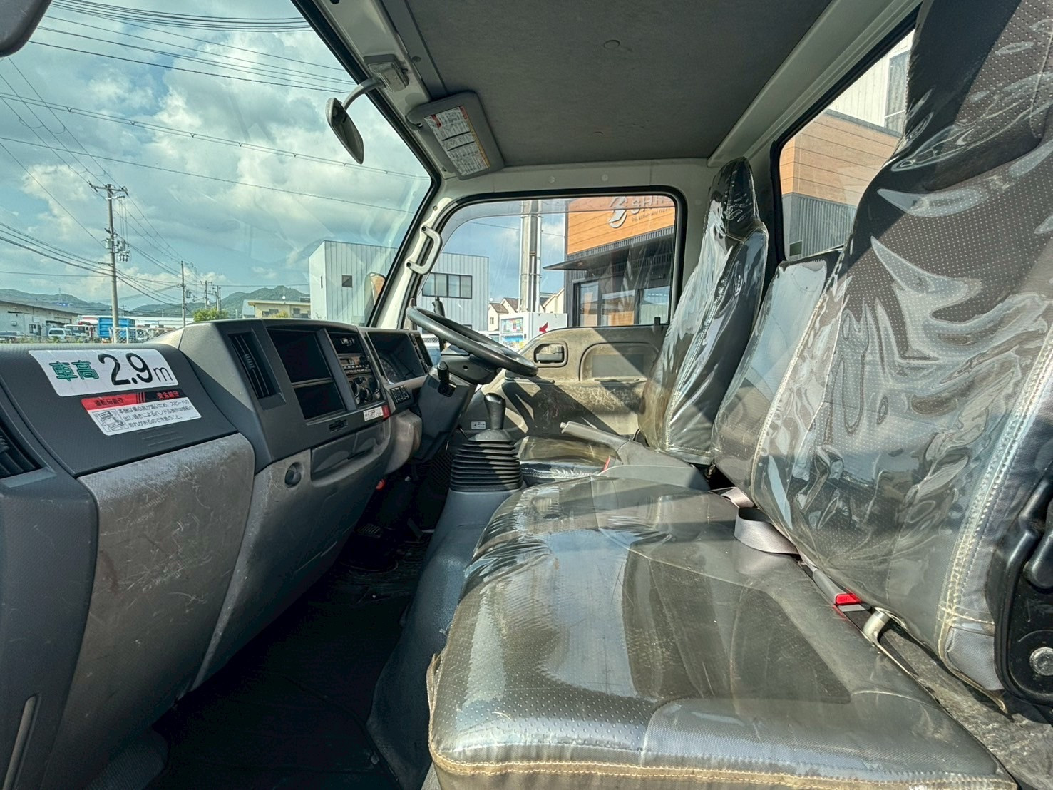 いすゞ エルフ BKG-NKR85Nの写真40