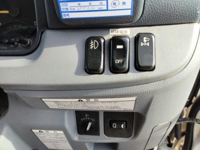 三菱 キャンター TKG-FEB90(2WD)の写真14