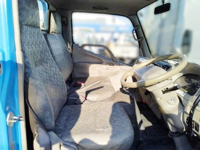 トヨタ ダイナ BDG-XZU604H(2WD)の写真15