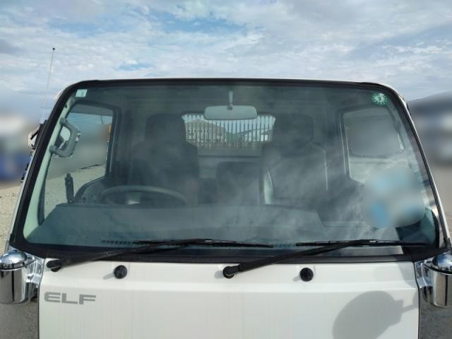いすゞ エルフ 2RG-NKR88AD(2WD)の写真14
