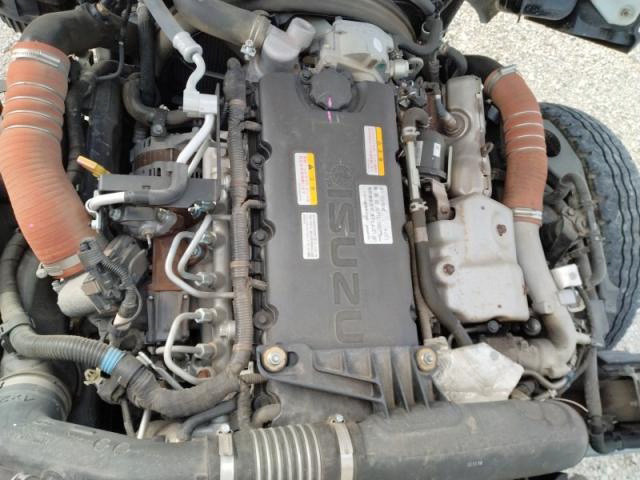 いすゞ エルフ 2RG-NKR88AD(2WD)の写真44