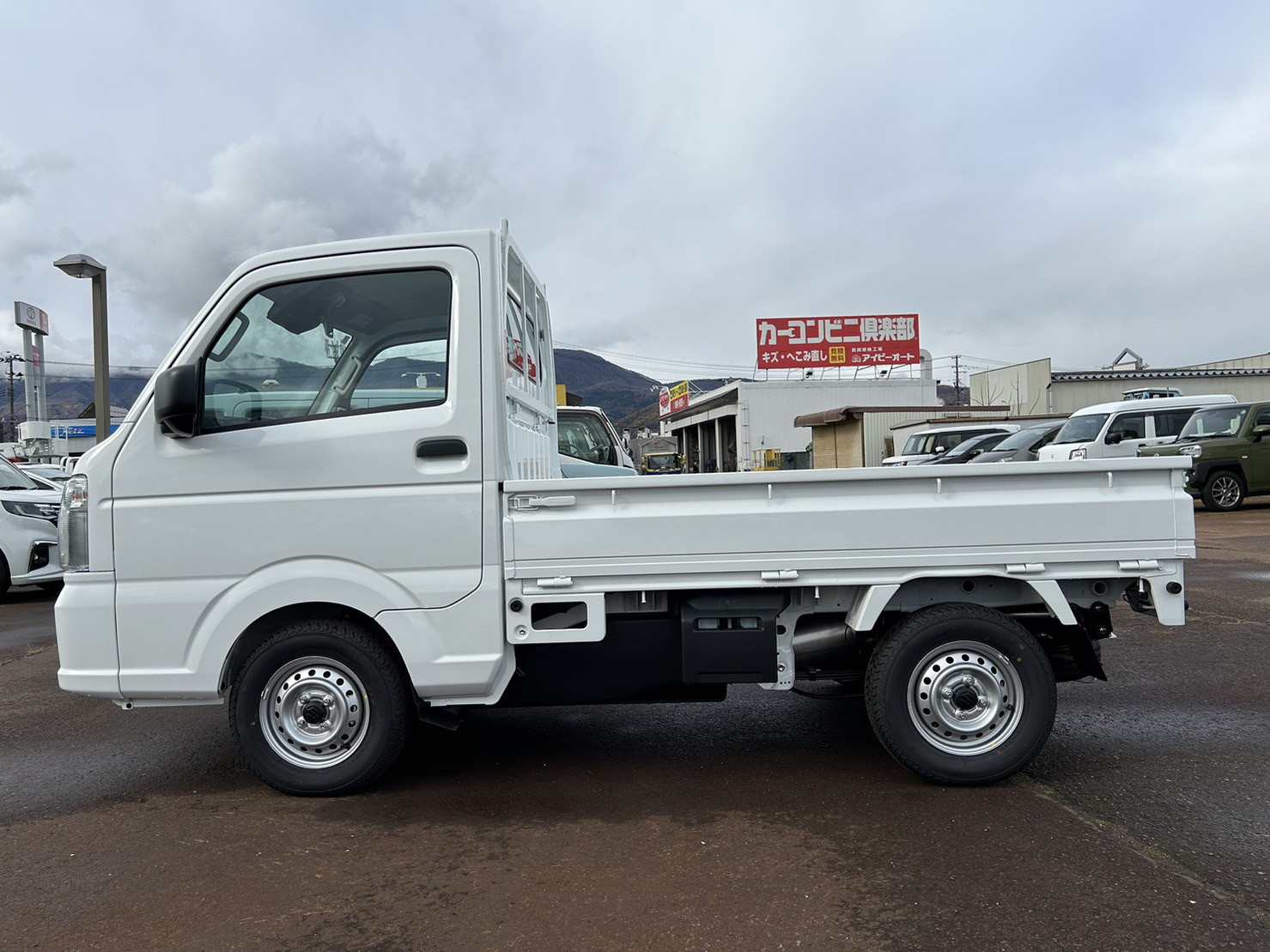 スズキ キャリイ 3BD-DA16T(4WD)の写真8