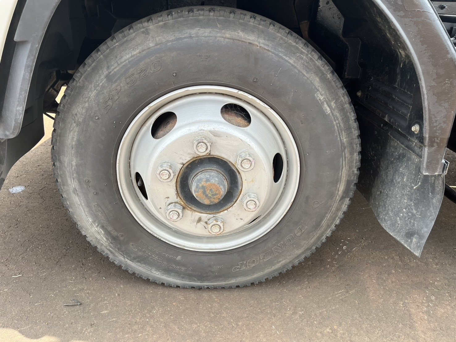 いすゞ フォワード TKG-FRR90S1(2WD)の写真17