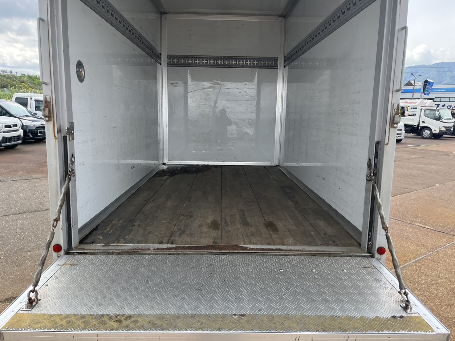 日産 アトラス SDG-SZ5F24(4WD)の写真15