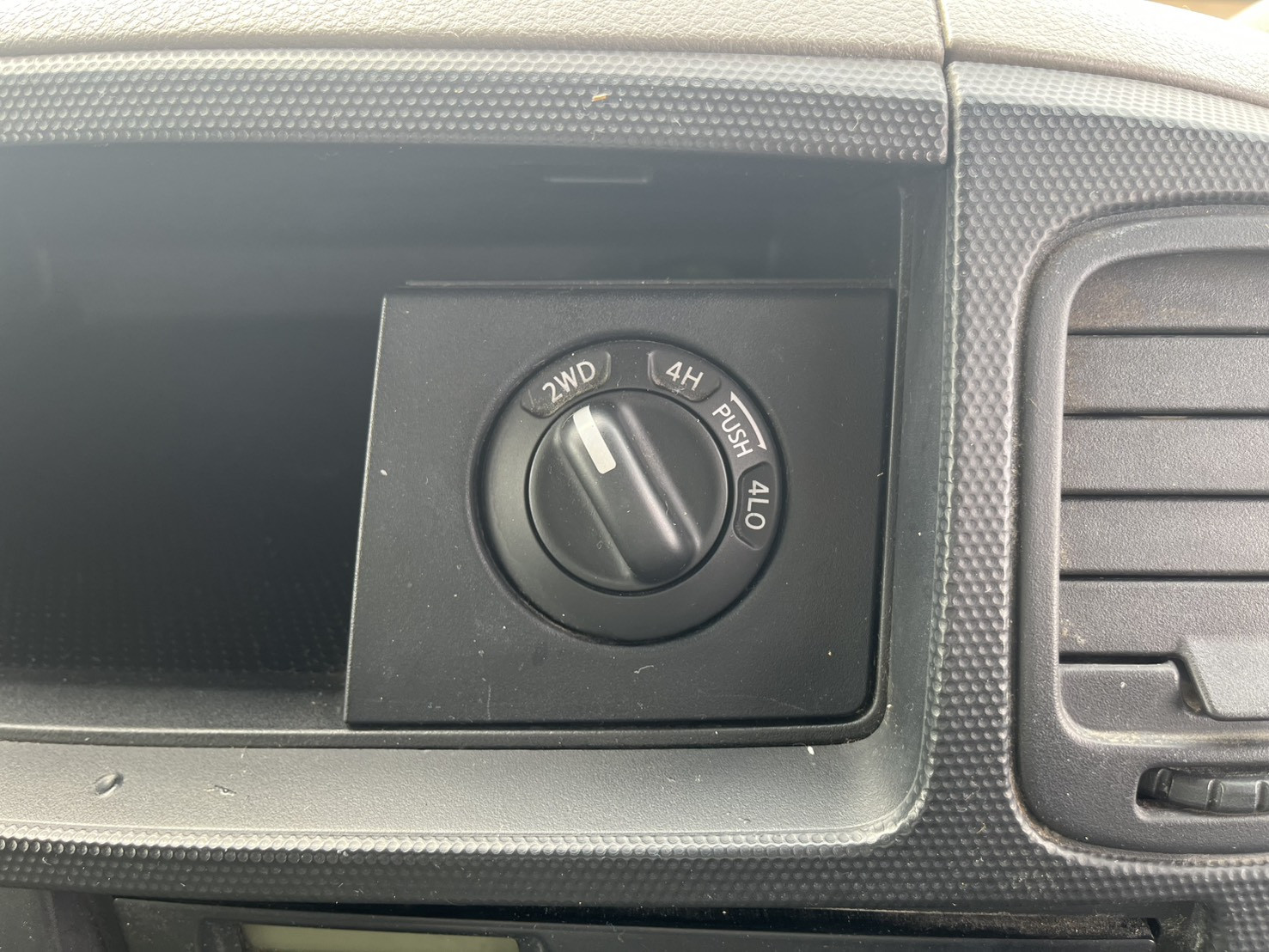 日産 アトラス SDG-SZ5F24(4WD)の写真26