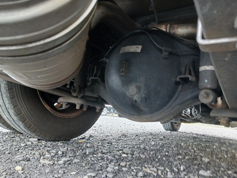 三菱 キャンター TPG-FBA20(2WD)の写真9