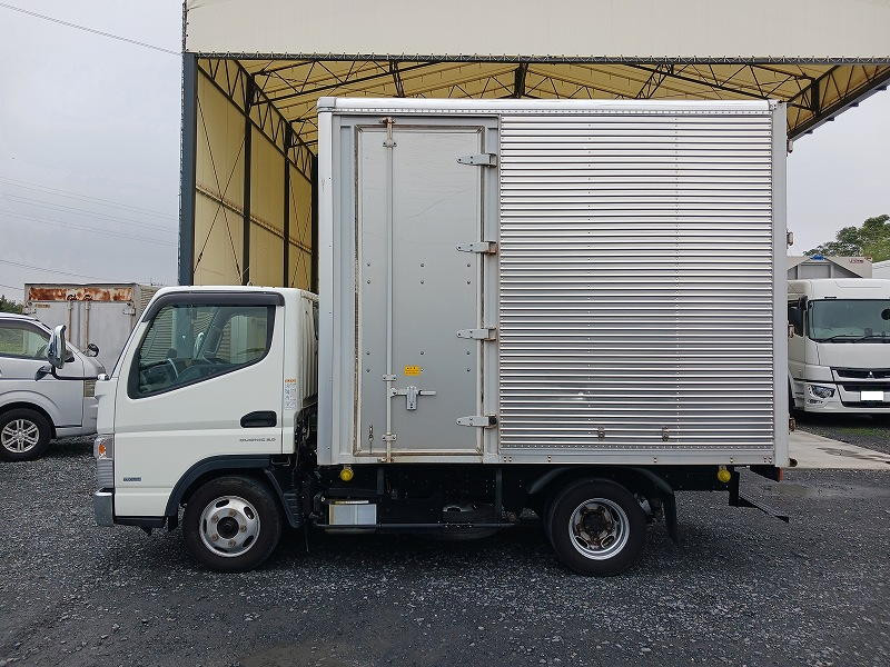 三菱 キャンター TPG-FBA20(2WD)の写真15