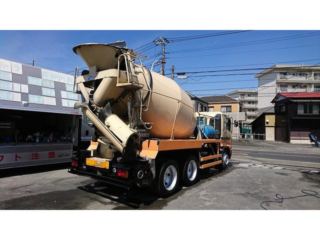 日野 レンジャー ADG-GK8JKWA(6x4)の写真2