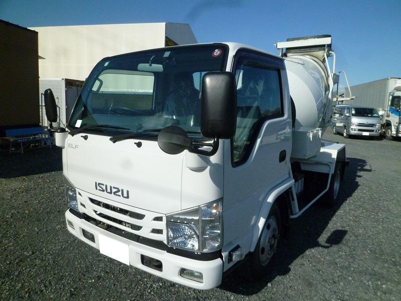 いすゞ エルフ TPG-NKR85N(2WD)の写真1