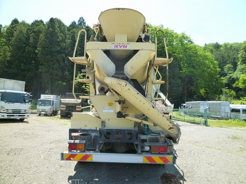 UD クオン QKG-CW5XL(6x4)の写真4