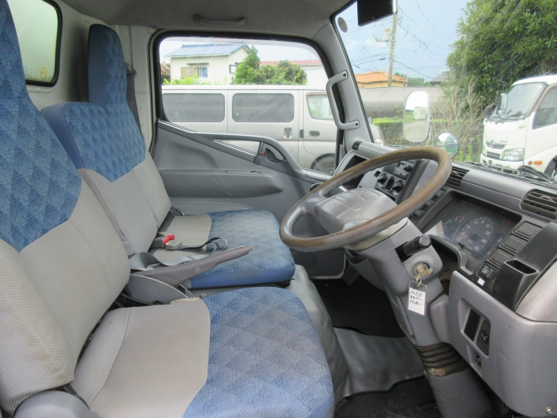 三菱 キャンター PA-FE73DB(2WD)の写真7