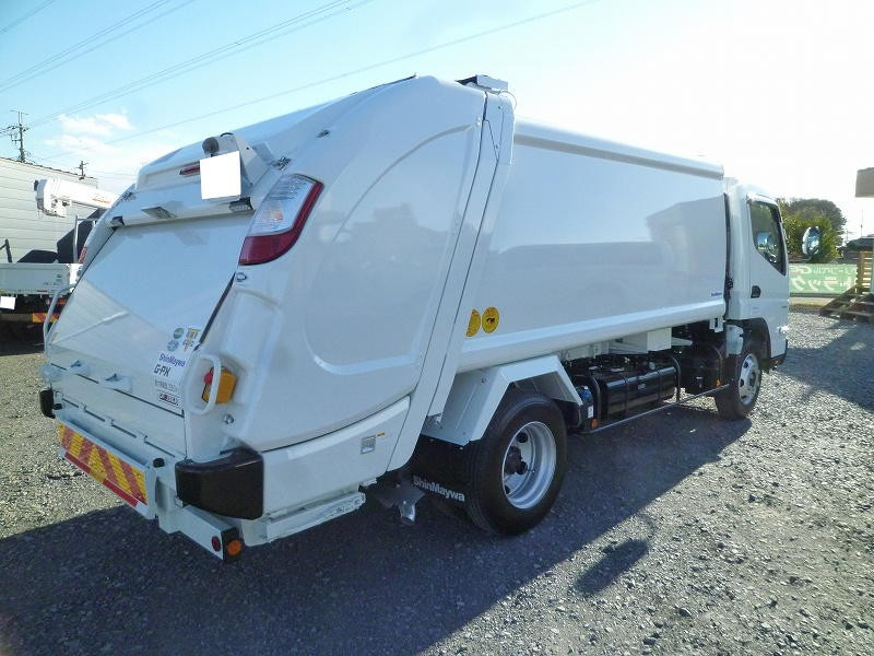 三菱 キャンター 2PG-FEB80(2WD)の写真2