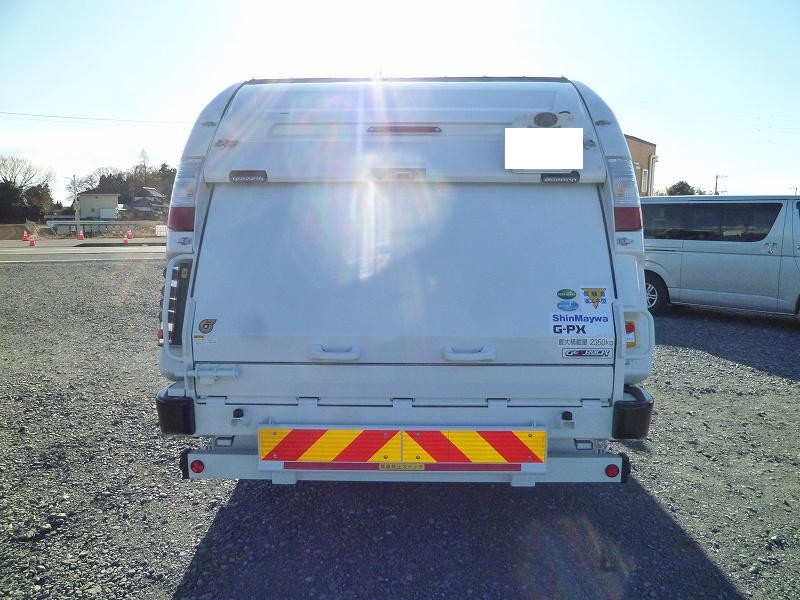 三菱 キャンター 2PG-FEB80(2WD)の写真4