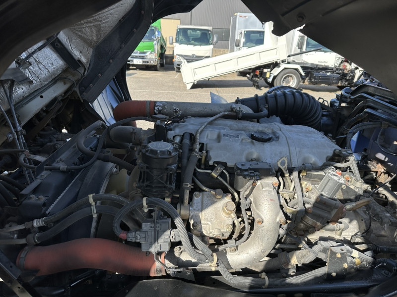 三菱 ファイター FK61RK(2WD)の写真6