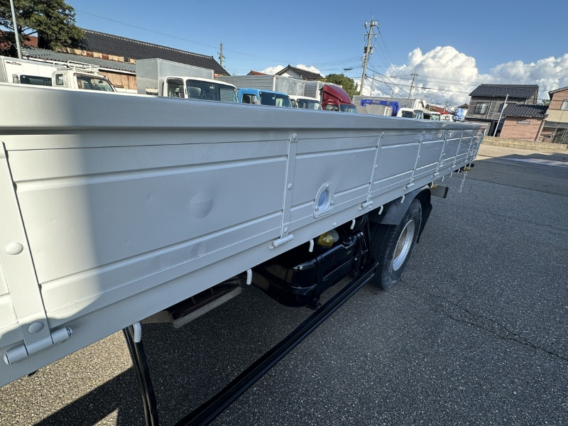 三菱 ファイター FK61RK(2WD)の写真12