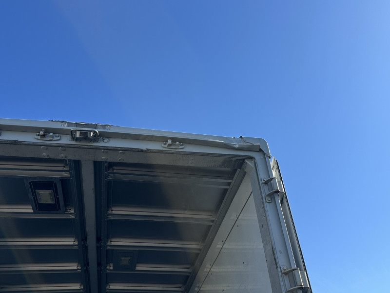 三菱 ファイター FK71F(2WD)の写真8