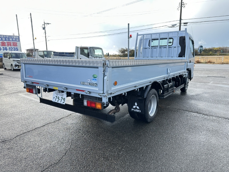 三菱 キャンター FEB50(2WD)の写真2