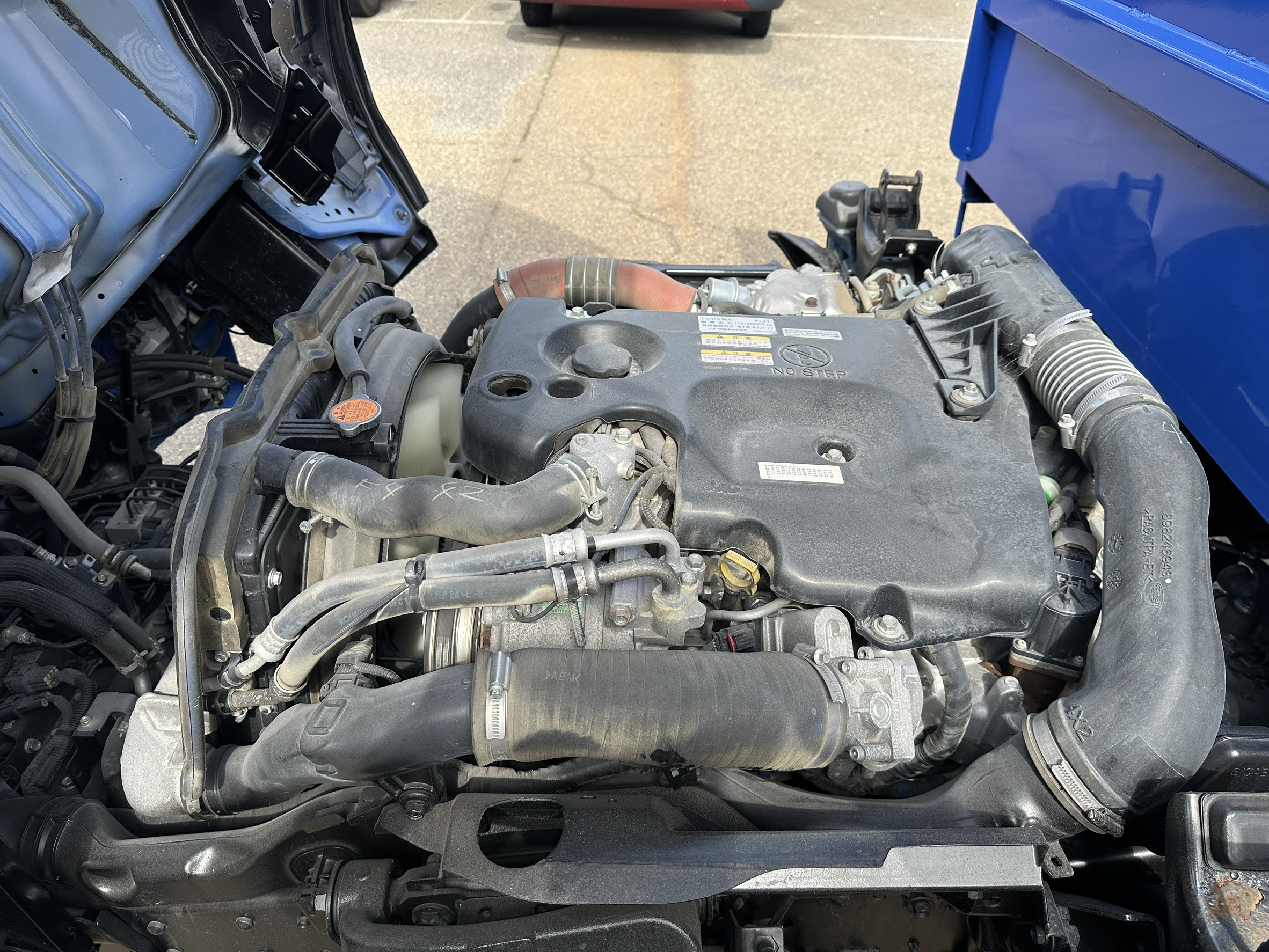 いすゞ エルフ TPG-NJR85AD(2WD)の写真8