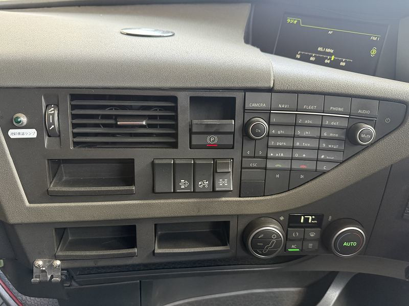 ボルボ FM トラクター 不明の写真18