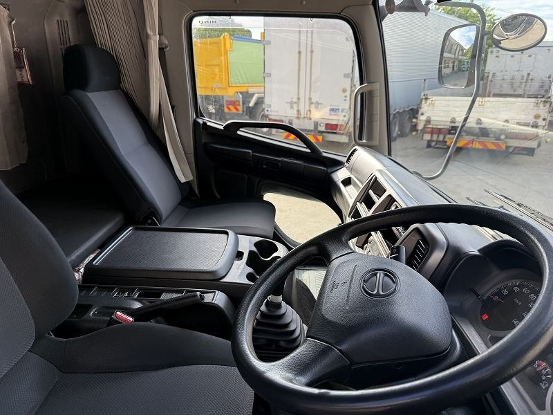 日野 レンジャー TKG-FD9JLAAの写真27