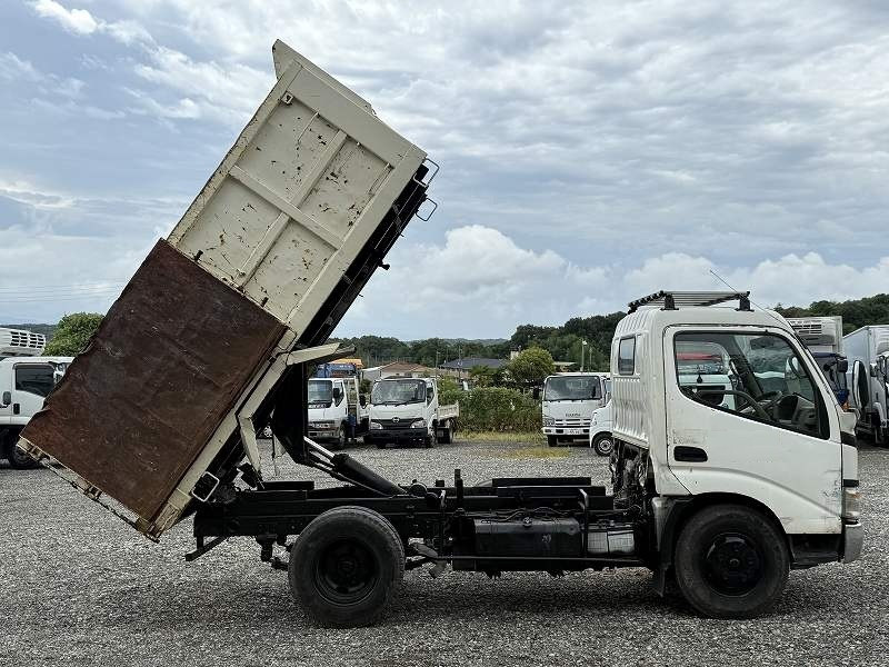 日野 デュトロ KK-XZU302Xの写真10