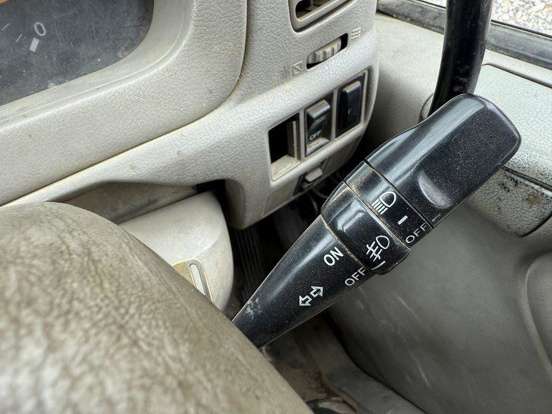 日野 デュトロ KK-XZU302Xの写真31