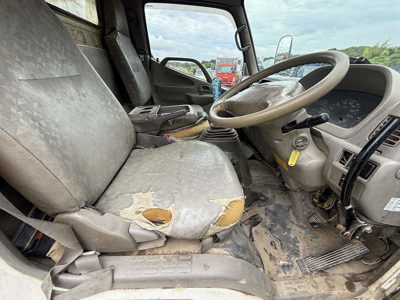 日野 デュトロ KK-XZU302Xの写真36