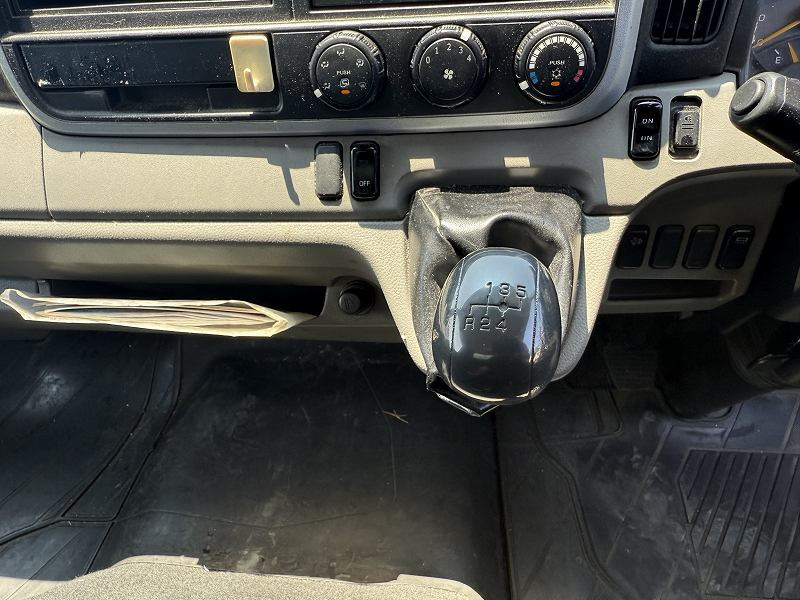 三菱 キャンター TPG-FEB50の写真23