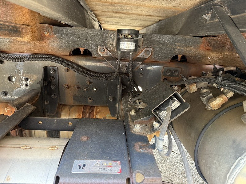 三菱 ファイター 2KG-FK62FYの写真30