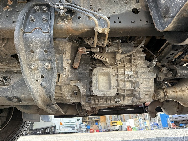 三菱 ファイター 2KG-FK62FYの写真47