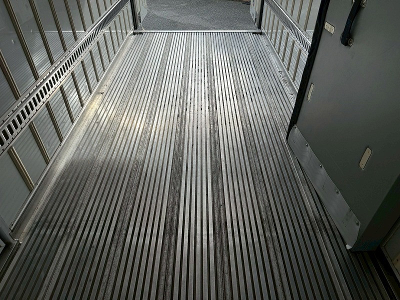 いすゞ エルフ TPG-NPR85ANの写真12