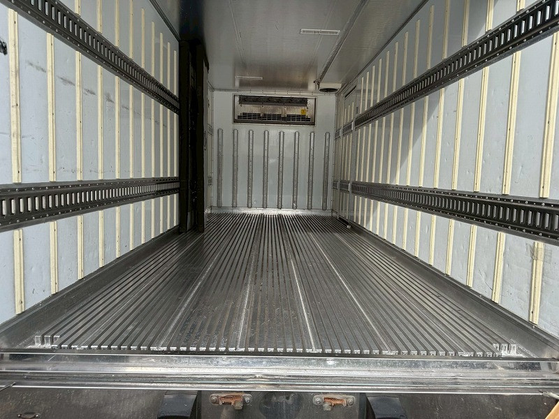 いすゞ エルフ TPG-NPR85ANの写真16