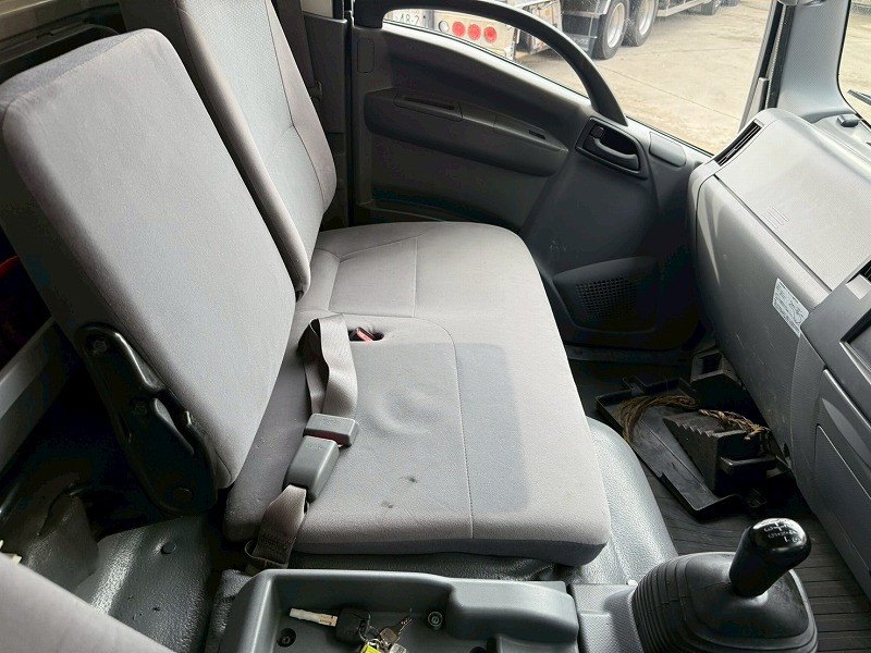 いすゞ エルフ TPG-NPR85ANの写真21