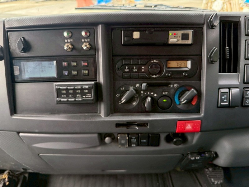 いすゞ エルフ TPG-NPR85ANの写真23