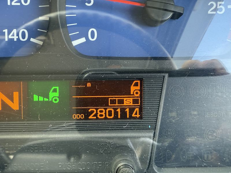 UD クオン QPG-GK5XABの写真16