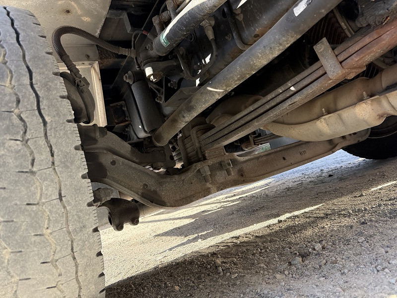 いすゞ ギガ QKG-CYJ77Bの写真32