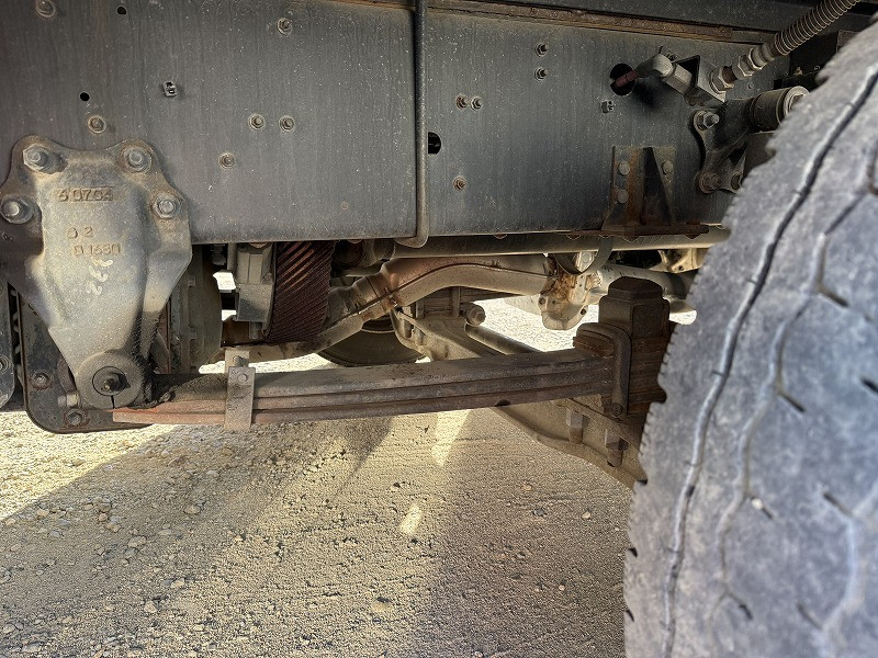 いすゞ ギガ QKG-CYJ77Bの写真41