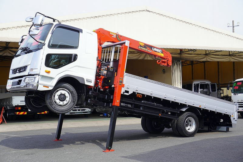 三菱 ファイター 2KG-FK62FZ(2WD)の写真1