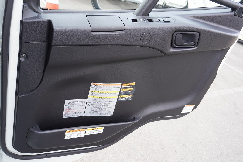 三菱 ファイター 2KG-FK62FZ(2WD)の写真41