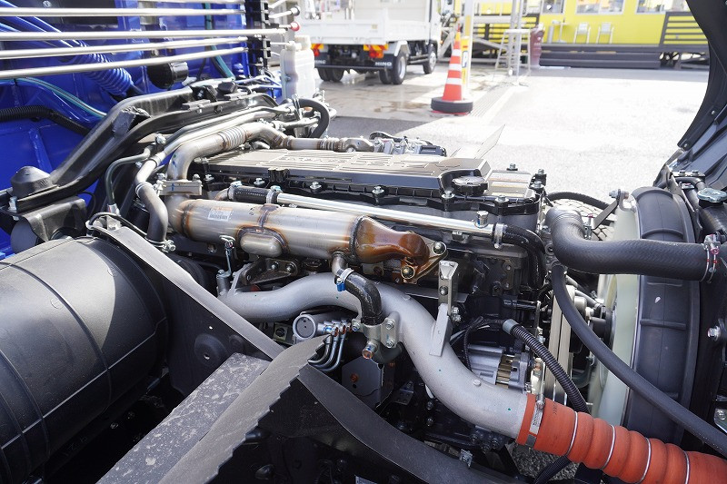 三菱 ファイター 2KG-FK62FZ(2WD)の写真15