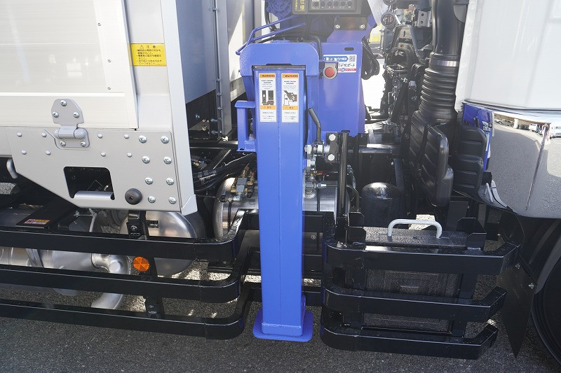 三菱 ファイター 2KG-FK62FZ(2WD)の写真25