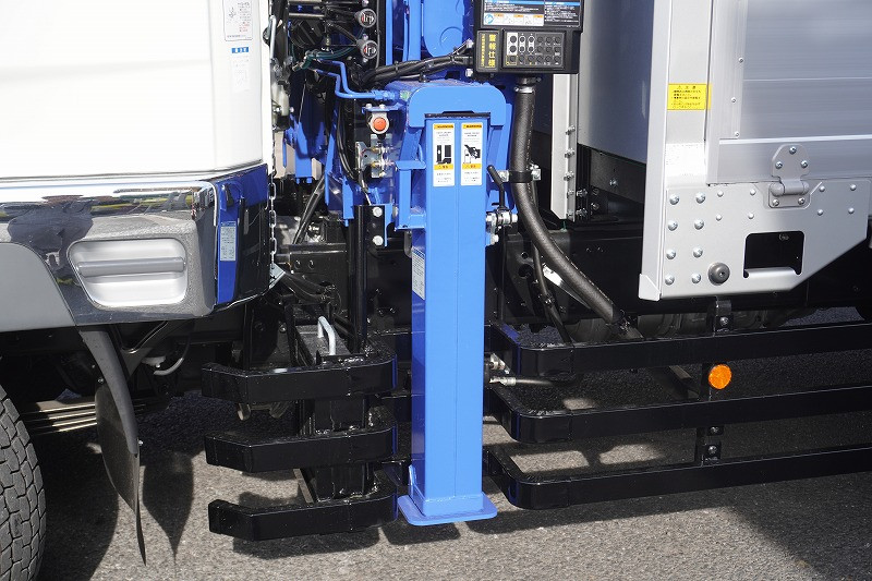 三菱 ファイター 2KG-FK62FZ(2WD)の写真26