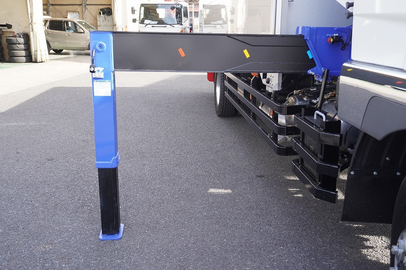 三菱 ファイター 2KG-FK62FZ(2WD)の写真27