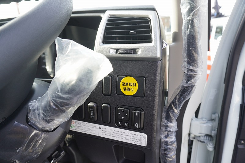 三菱 ファイター 2KG-FK62FZ(2WD)の写真38