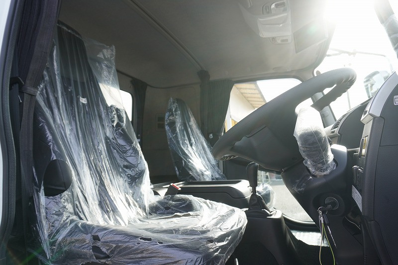 三菱 ファイター 2KG-FK62FZ(2WD)の写真42