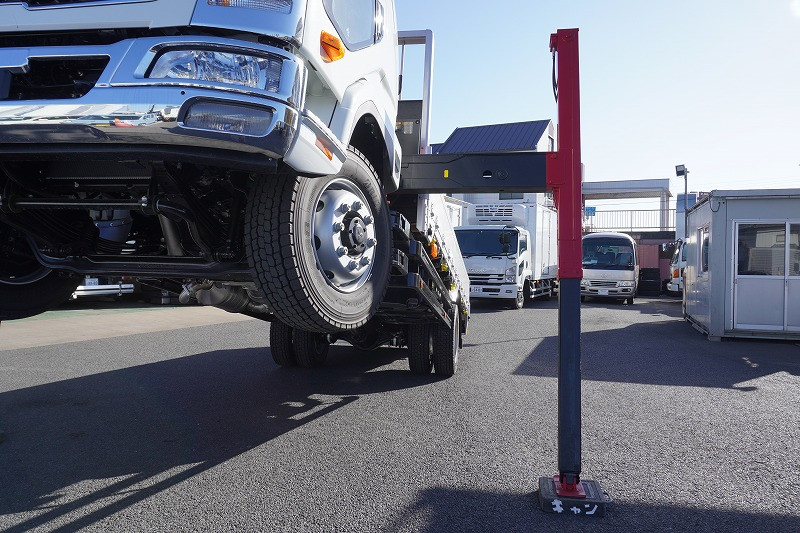 三菱 ファイター 2KG-FK62FZ(2WD)の写真14