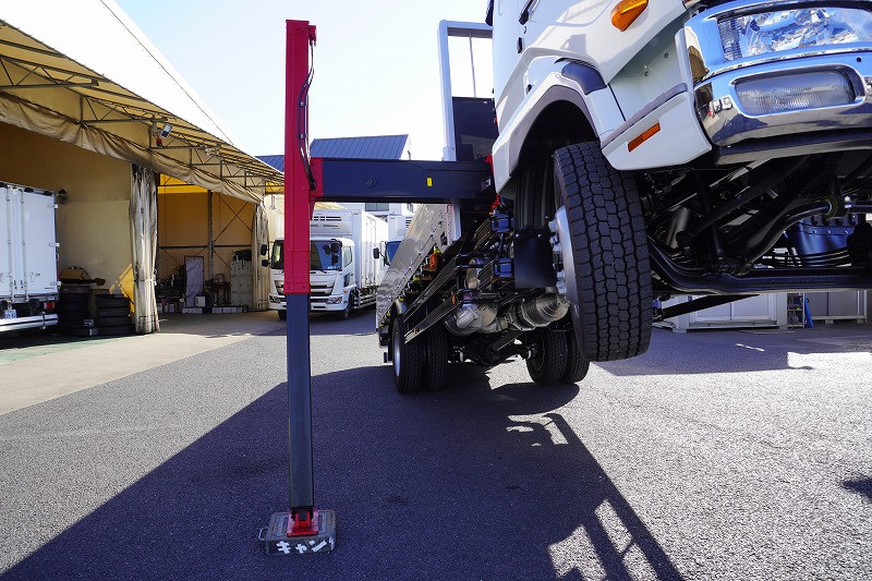 三菱 ファイター 2KG-FK62FZ(2WD)の写真15